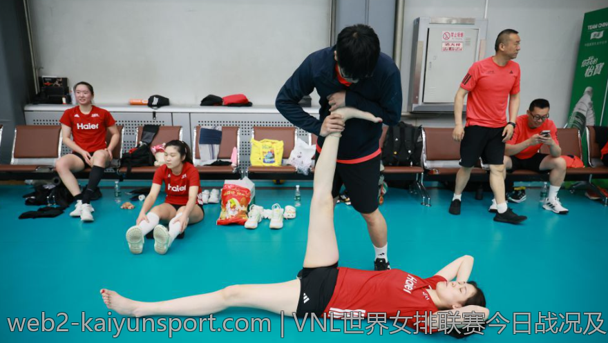 VNL世界女排联赛今日战况及比分结果深度报道